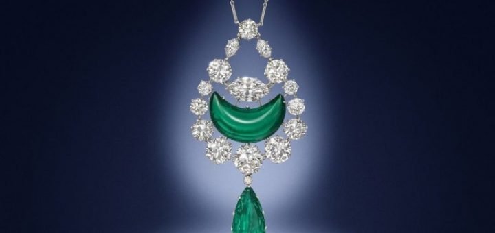 Историческая коллекция изумрудов и бриллиантов продается за 1,9 миллионов фунтов стерлингов