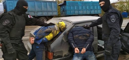 Двух работников ювелирного производства в Красном-на-Волге обвинили в хищении драгметаллов
